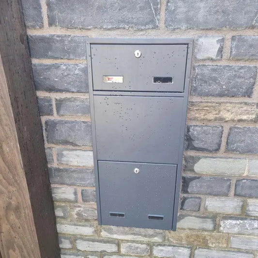 Through The Wall Parcel Delivery Box with Integrated Letterbox for Single Brick Walls Sierra - Letterbox Supermarket